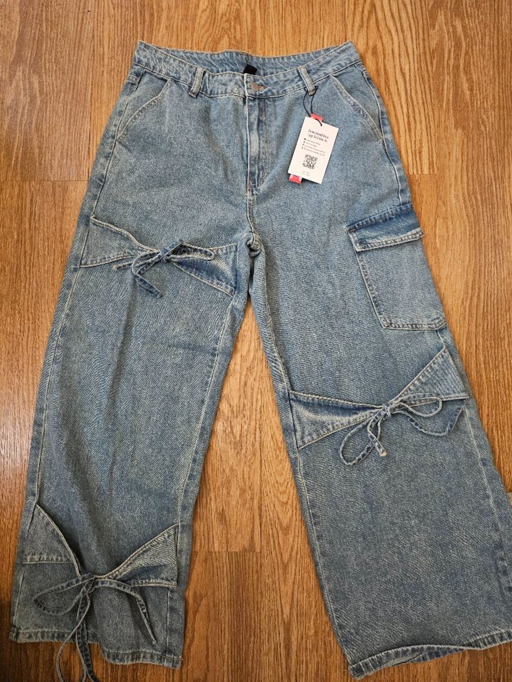 Cider Bow Jeans - Picture 2 of 6